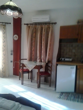 Imagen de la habitación del Hotel Mary, Marathokampos. Foto 17