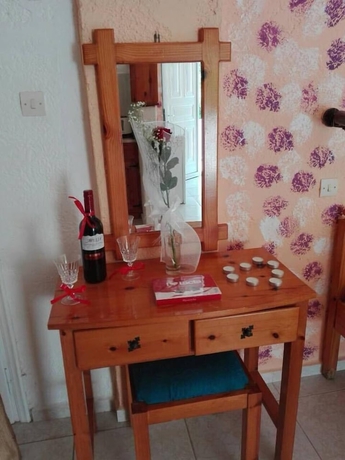 Imagen de la habitación del Hotel Mary Popi. Foto 9