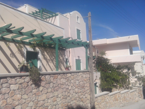 Imagen de los exteriores del Hotel Mary Studios and Apartments. Foto 11