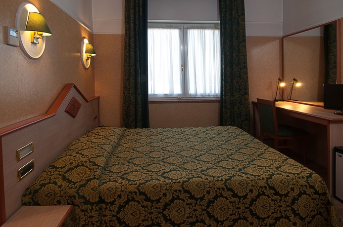 Imagen de la habitación del Hotel Mary, Vicenza. Foto 5