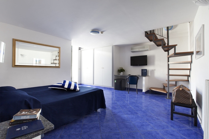 Imagen de la habitación del Hotel Mary, Vico Equense. Foto 5