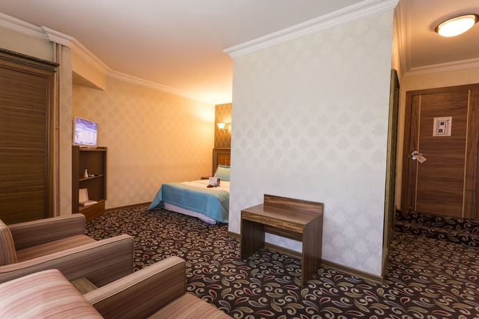Imagen de la habitación del Hotel Marya. Foto 3