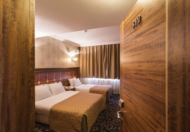 Imagen de la habitación del Hotel Marya. Foto 8