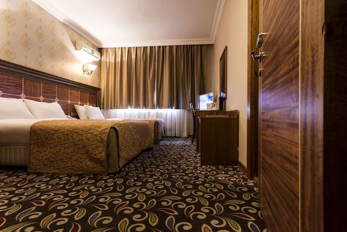 Imagen de la habitación del Hotel Marya. Foto 14