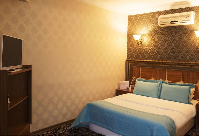 Imagen de la habitación del Hotel Marya. Foto 18