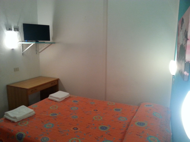 Imagen de la habitación del Hotel Marylise. Foto 2