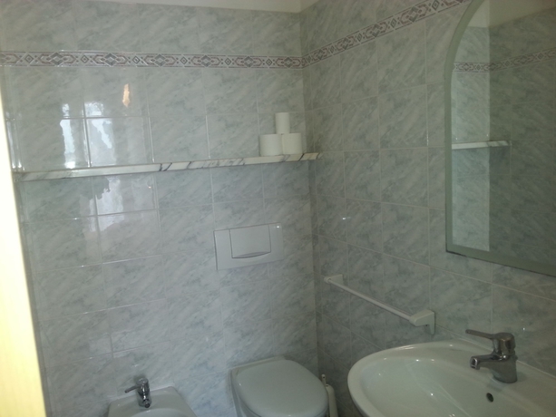 Imagen de la habitación del Hotel Marylise. Foto 7