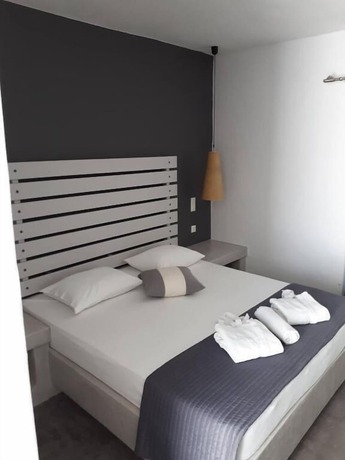 Imagen de la habitación del Hotel Maryo Village. Foto 20