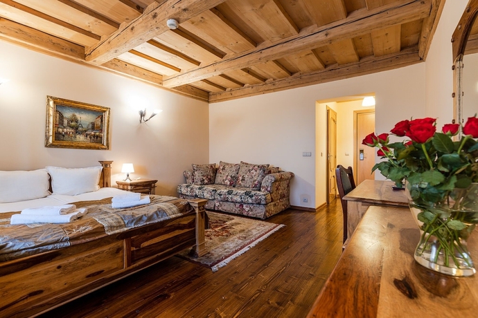 Imagen de la habitación del Hotel Marysin Dw&oacute;r. Foto 11