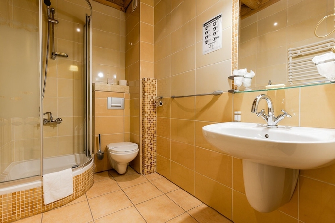 Imagen de la habitación del Hotel Marysin Dw&oacute;r. Foto 13