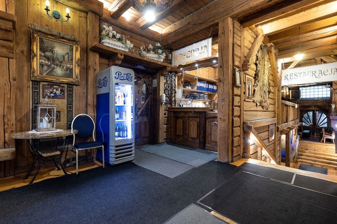 Imagen de los interiores del Hotel Marysin Dw&oacute;r. Foto 19