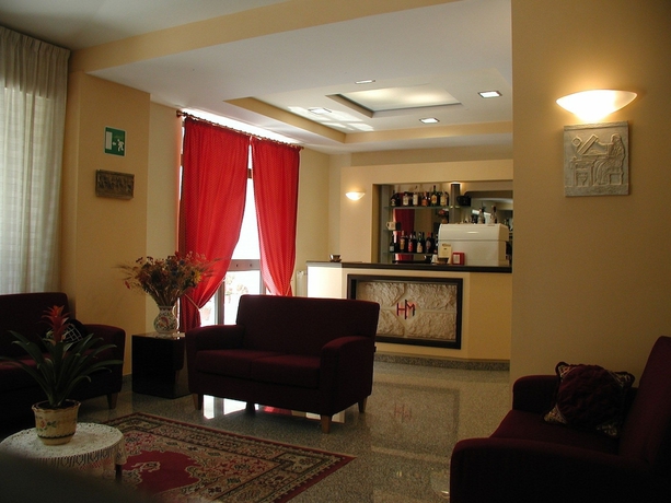Imagen del bar/restaurante del Hotel Marystella. Foto 5