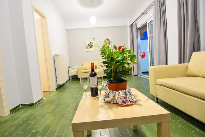 Imagen de la habitación del Hotel Marzi Boutique. Foto 10