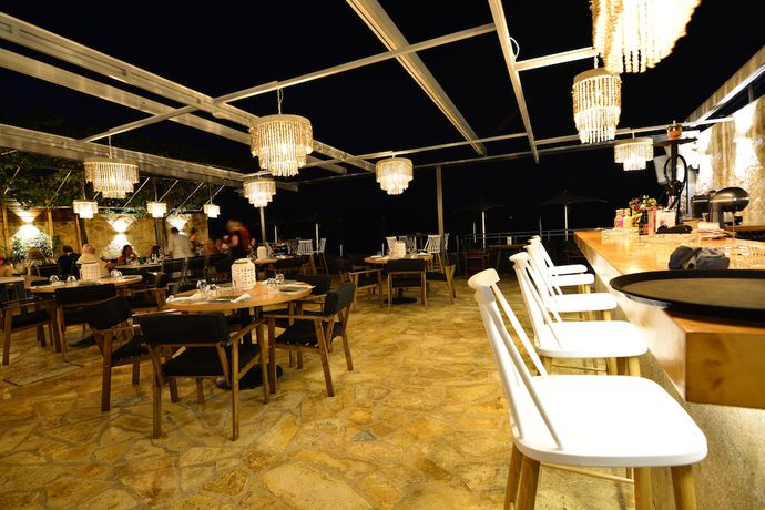 Imagen del bar/restaurante del Hotel Marzi Boutique. Foto 6