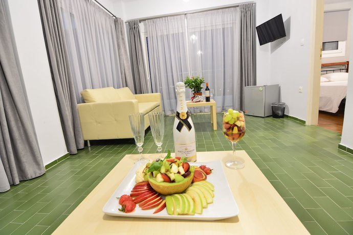 Imagen de la habitación del Hotel Marzi Boutique. Foto 16