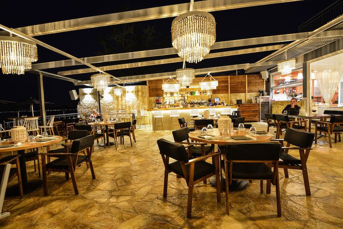 Imagen del bar/restaurante del Hotel Marzi Boutique. Foto 7