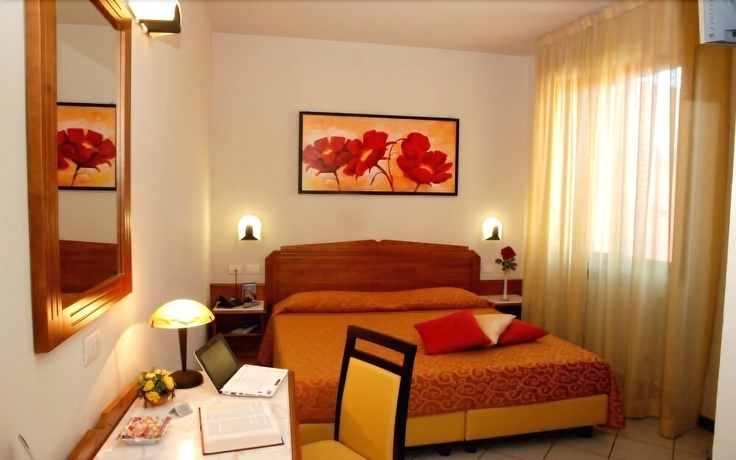 Imagen de la habitación del Hotel Marzia. Foto 2