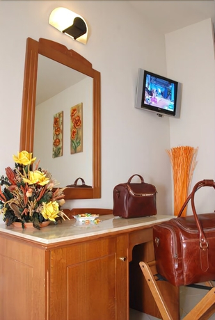 Imagen de la habitación del Hotel Marzia. Foto 4