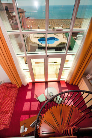 Imagen de los exteriores del Hotel Marzia Holiday Queen. Foto 9