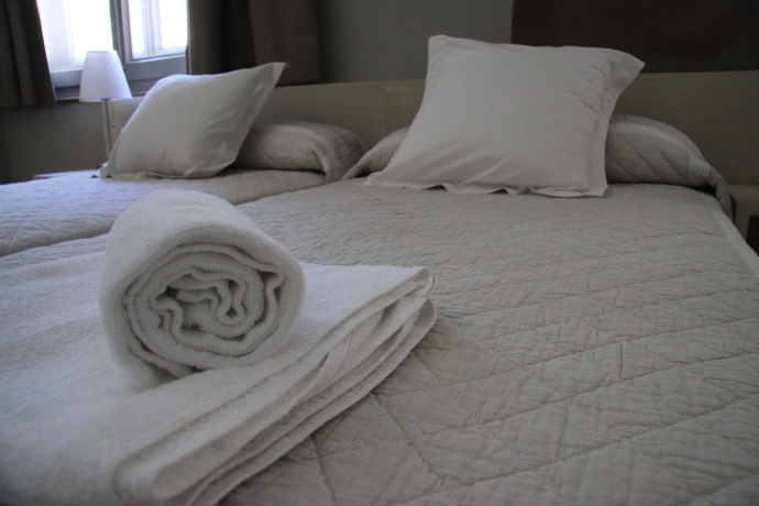 Imagen de la habitación del Hotel Mas Angelats. Foto 16