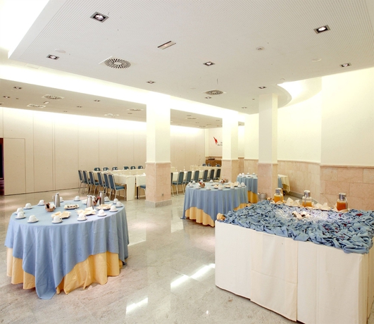 Imagen de los interiores del Hotel Mas Camarena. Foto 11