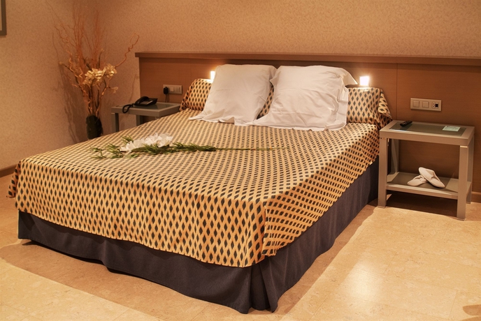 Imagen general del Hotel Mas Camarena. Foto 2