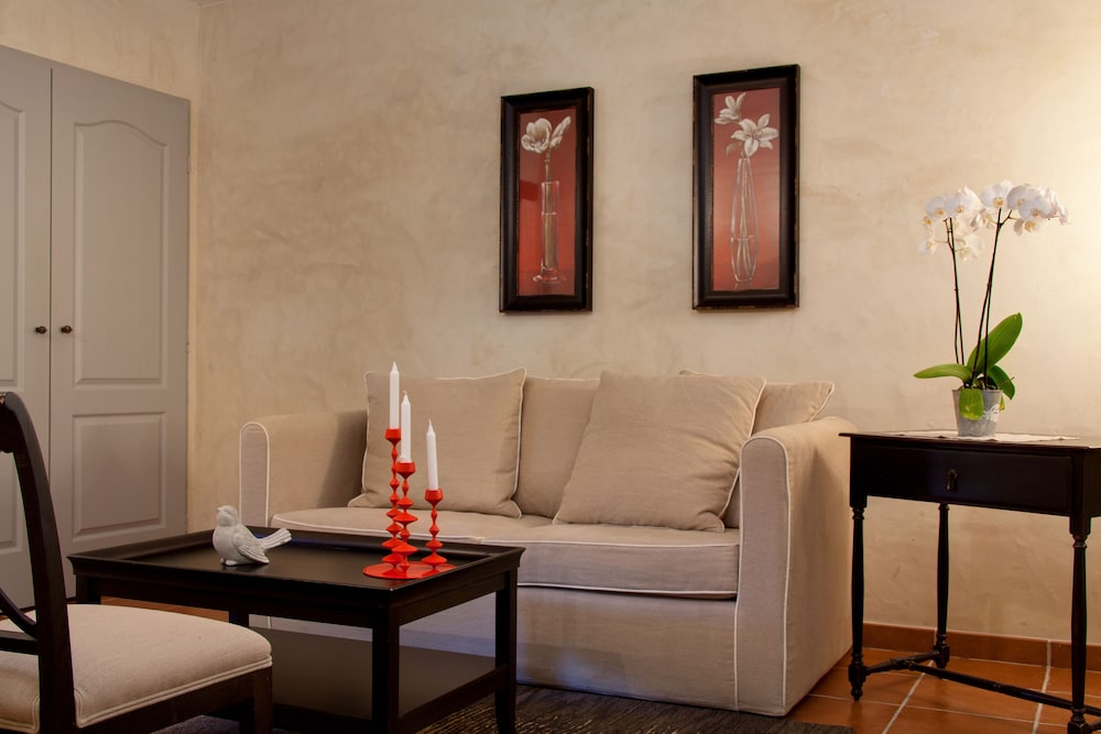 Imagen de la habitación del Hotel Mas De Fauchon. Foto 14