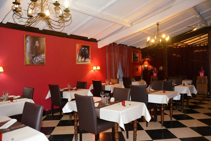 Imagen del bar/restaurante del Hotel Mas De La Feniere. Foto 5