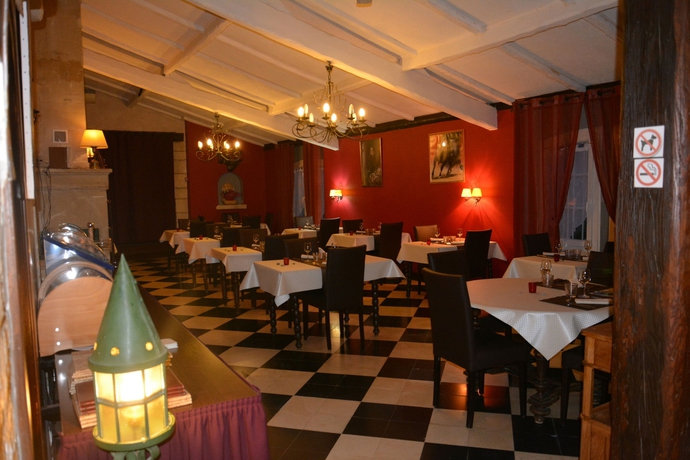 Imagen del bar/restaurante del Hotel Mas De La Feniere. Foto 7