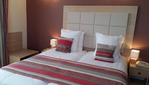 Imagen de la habitación del Hotel Mas De La Tour. Foto 9