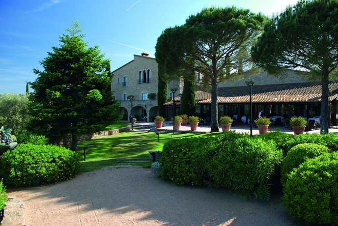 Imagen de los exteriores del Hotel Mas De Torrent and Spa, Relais and Châteaux. Foto 10