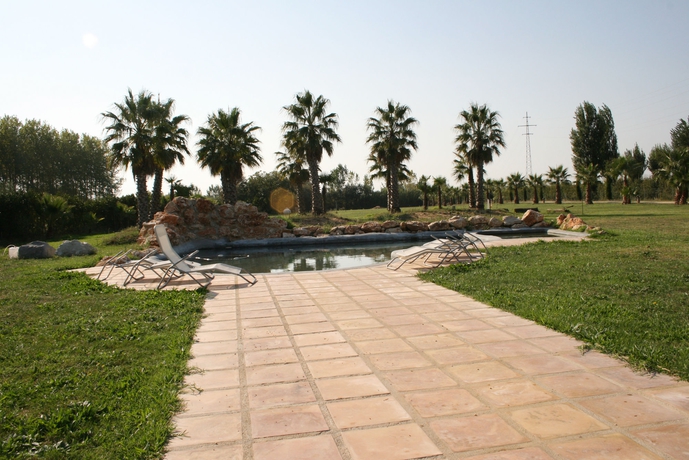 Imagen de la piscina del Hotel Mas Del Joncar - Guest House. Foto 13