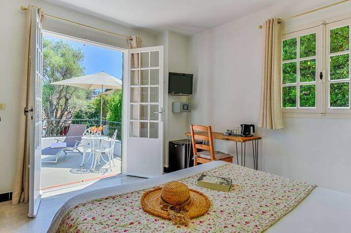 Imagen general del Hotel Mas Djoliba, Antibes. Foto 3