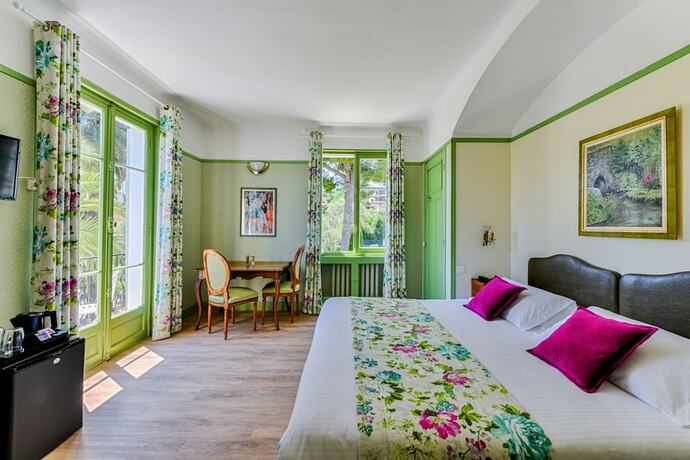 Imagen de la habitación del Hotel Mas Djoliba, Antibes. Foto 14