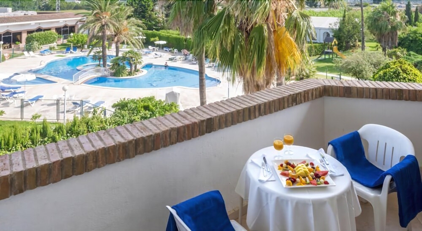 Imagen de la habitación del Hotel Mas Gallau. Foto 6