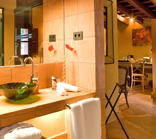 Imagen general del Hotel Mas La Boella. Foto 4