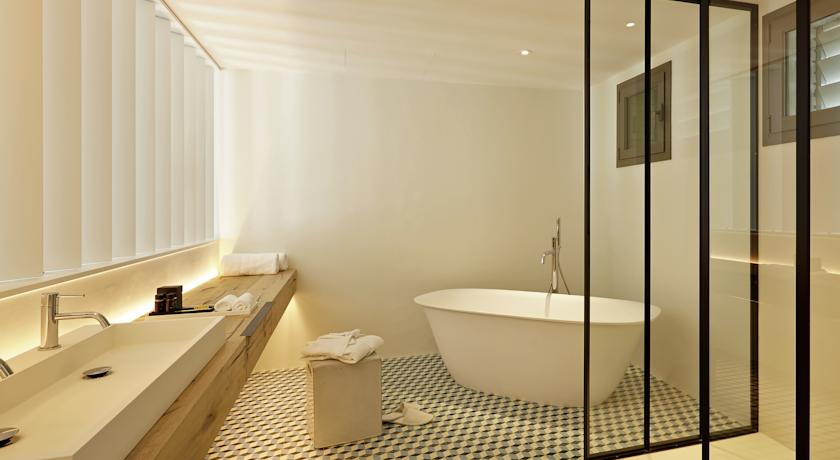 Imagen de la habitación del Hotel Mas Lazuli. Foto 7