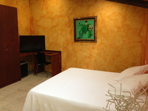 Imagen de la habitación del Hotel Mas Palou. Foto 3