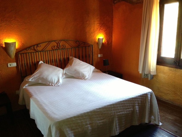 Imagen de la habitación del Hotel Mas Palou. Foto 5