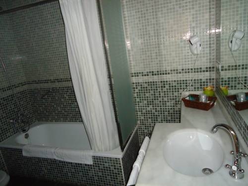 Imagen general del Hotel Mas Ros. Foto 14