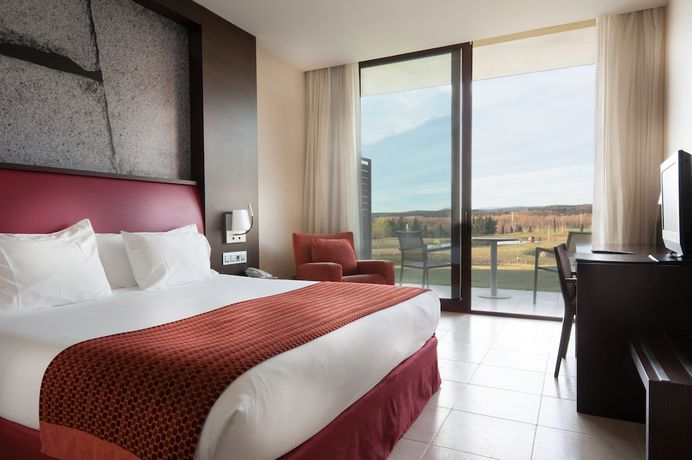 Imagen de la habitación del Hotel Mas Solà. Foto 5