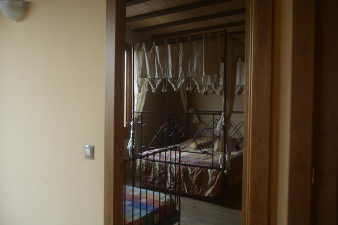 Imagen de la habitación del Hotel Mas Taniet. Foto 7