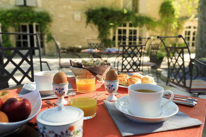 Imagen de los exteriores del Hotel Mas Valentine. Foto 10