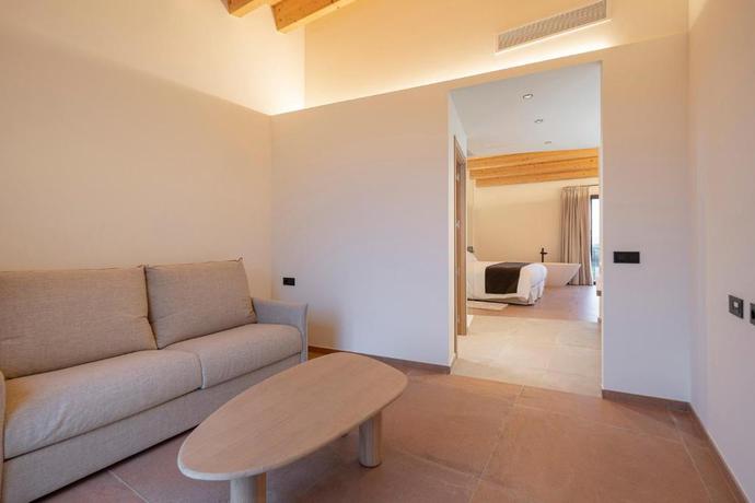 Imagen de la habitación del Hotel Mas Vidal Vilafreser. Foto 4