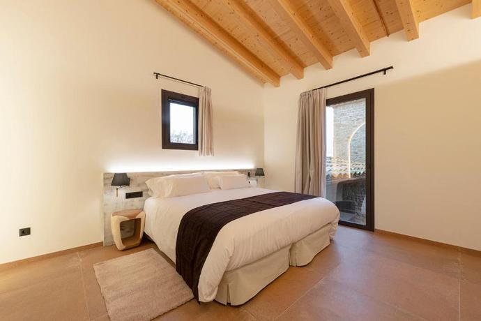 Imagen de la habitación del Hotel Mas Vidal Vilafreser. Foto 6