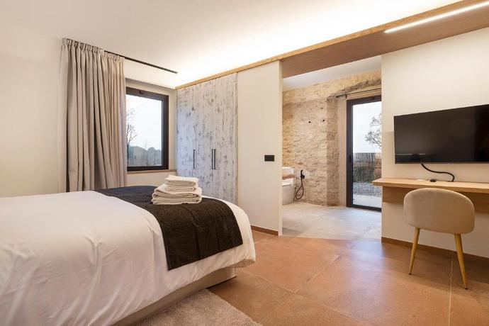 Imagen de la habitación del Hotel Mas Vidal Vilafreser. Foto 12