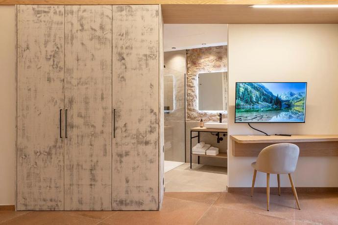 Imagen de la habitación del Hotel Mas Vidal Vilafreser. Foto 17