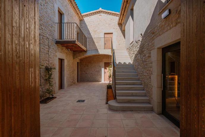 Imagen de los exteriores del Hotel Mas Vidal Vilafreser. Foto 29