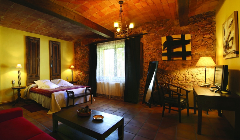 Imagen de la habitación del Hotel Mas Vilalonga Petit. Foto 4