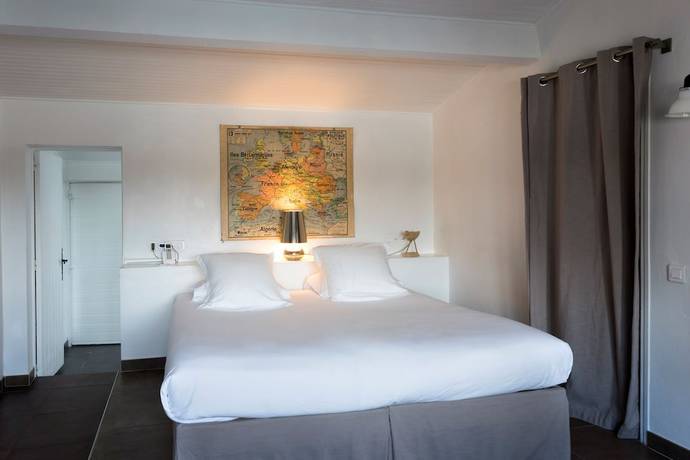 Imagen de la habitación del Hotel Mas de la Fouque H&ocirc;tel and Spa. Foto 7